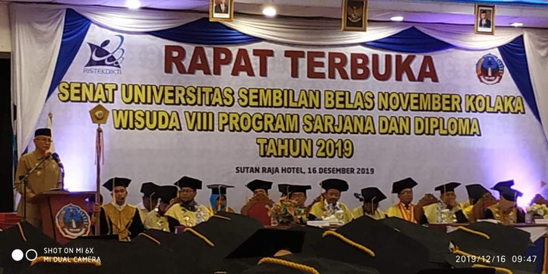 Bergelar Sarjana Hukum, 2 Pegawai dan 6 Anggota Posbakum PA Kolaka Diwisuda